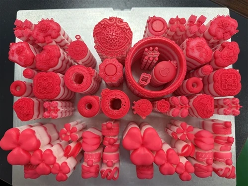 -Gestió tèrmica in situ mitjançant desacoblament de materials: com la impressió de cera pura MJP ...